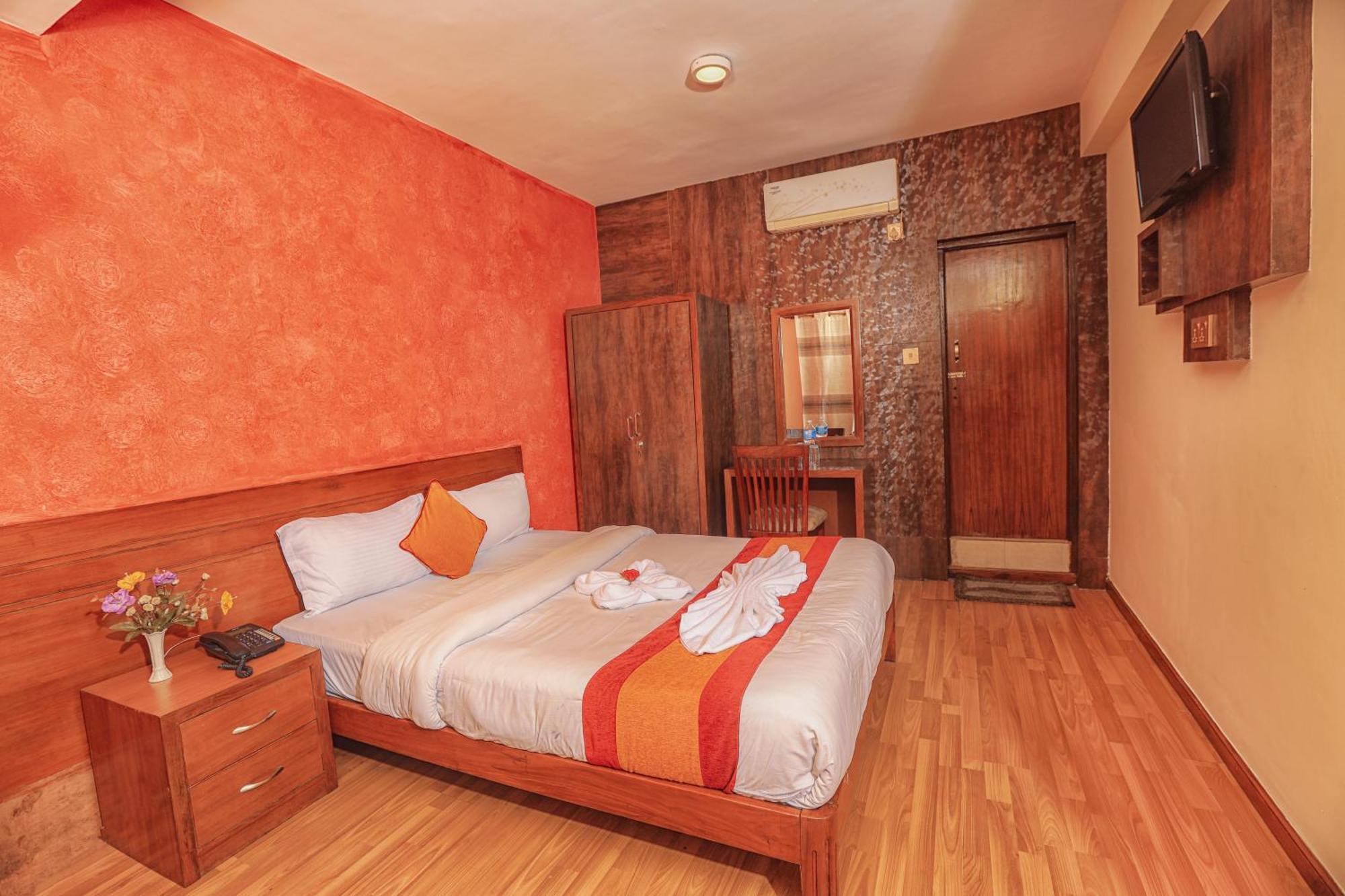 Royal Kings Hotel Katmandou Extérieur photo